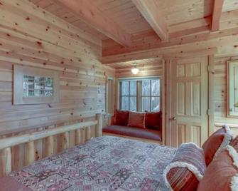 Metolius Cabin 10 - Camp Sherman - Habitación