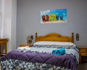 Hostal Nuria - Villaricos - Habitació