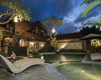 Kun - Kun Guest House Ubud - Ubud - Pool