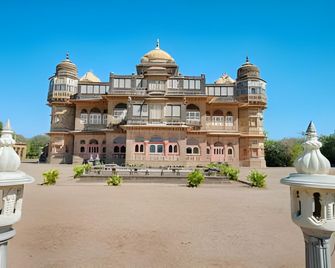 Vijay Vilas Heritage Resort - Māndvi - Building