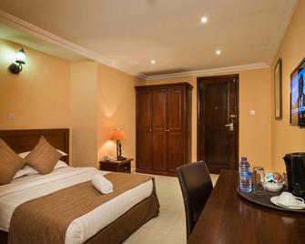 Midindi Hotel - Acra - Habitación