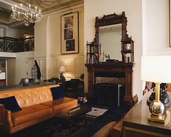 The Oxford Hotel - Denver - Lounge