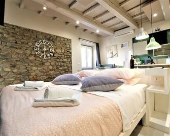 Wine Apartments Florence Grechetto - Florence - Bedroom