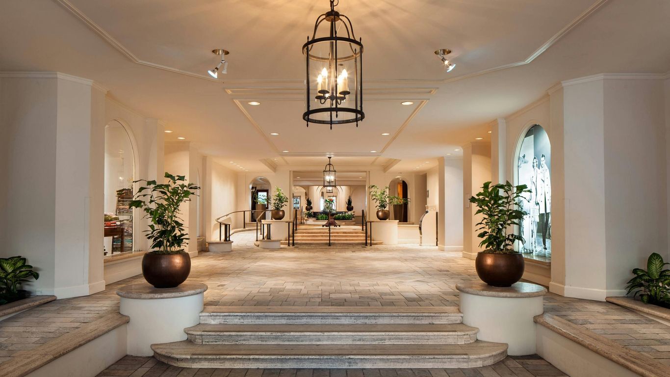 Moana Surfrider, A Westin Resort & Spa, Waikiki Beach