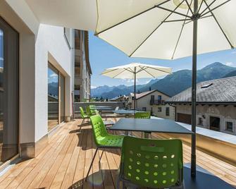 Guarda Lodge - Scuol - Balkon