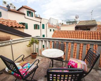 Jerry & Oli's Apartments - Šibenik - Balkon
