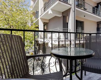 Villa Kalyan Hotel - Chisinau - Balkong