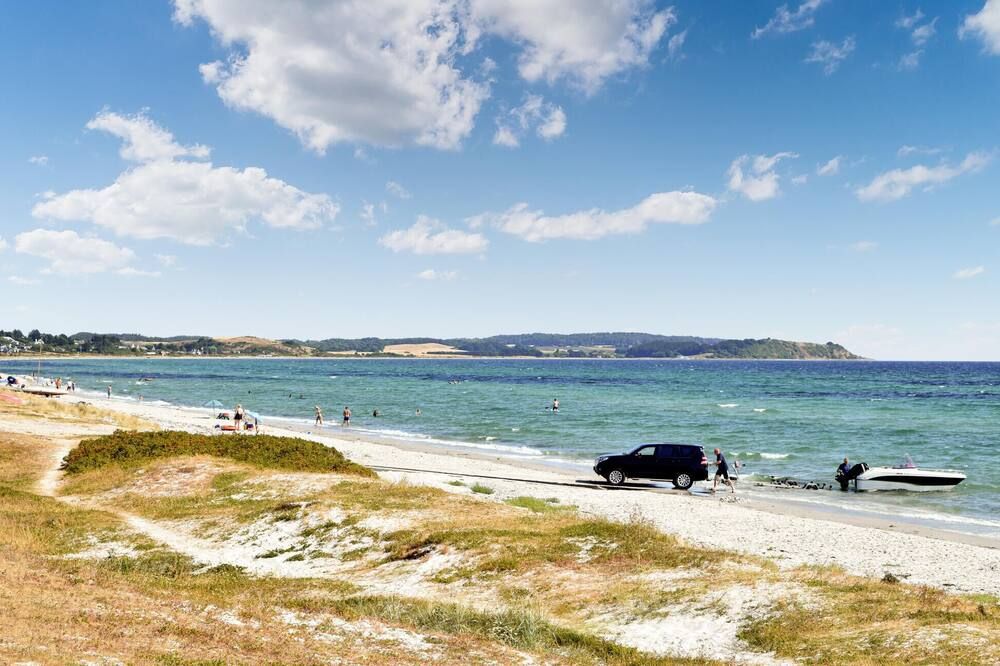 3 Bedroom Awesome Home In Ebeltoft – Ebeltoft