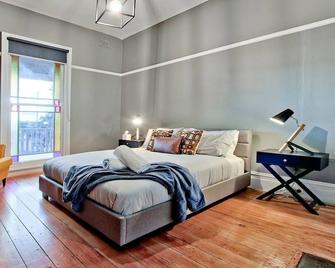 \'Elements of Goulburn\' Entire 1 bedroom Apartment - Goulburn - Bedroom