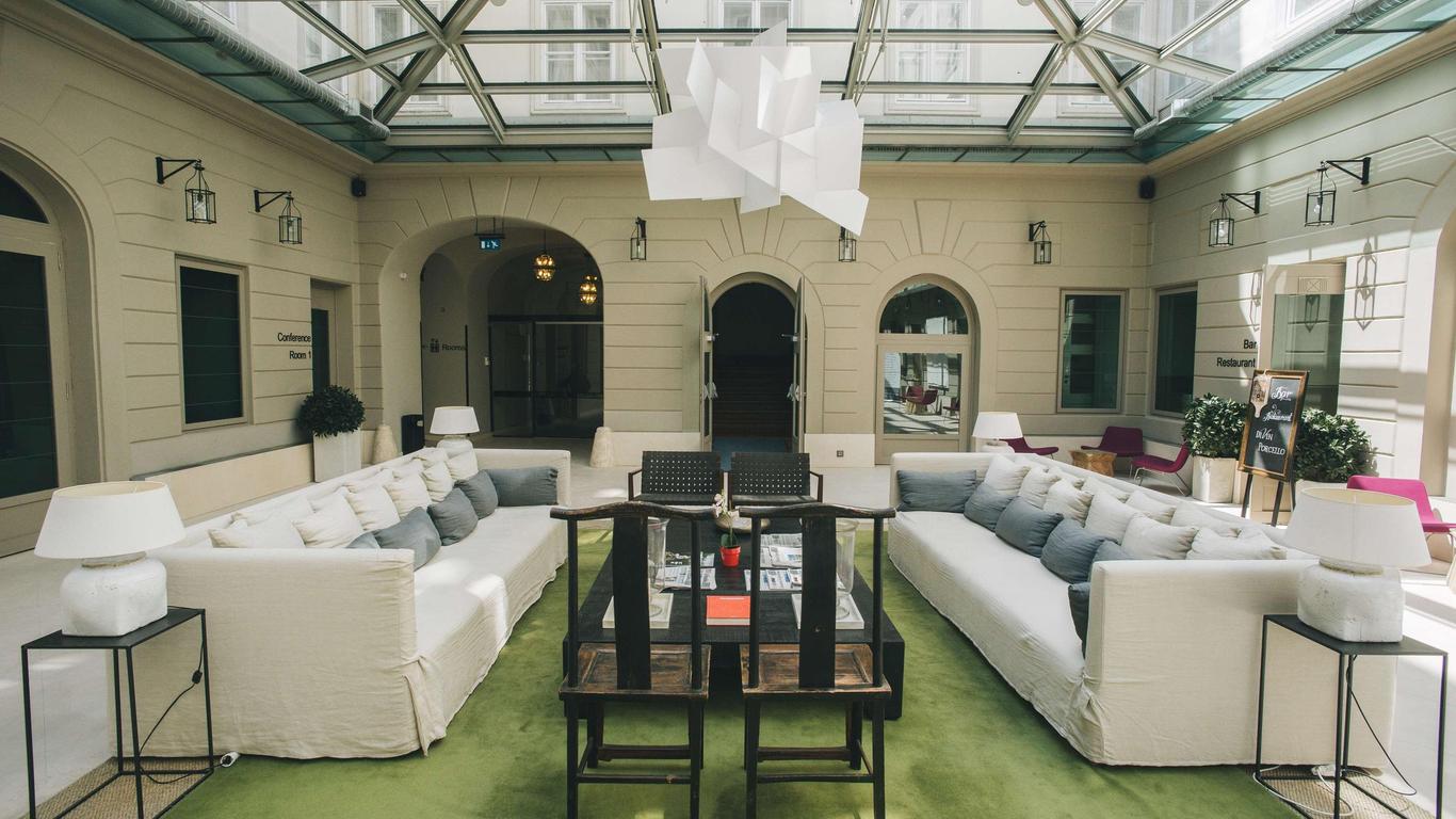 Zenit Budapest Palace