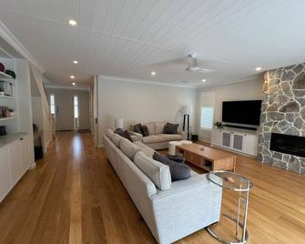 Relax at the beach - Portsea - Obývací pokoj