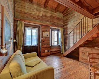 Agriturismo Cascina Rosengana - Cocconato - Sala de estar