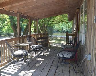 Camp on Bayou Manchac - Prairieville - Balcony