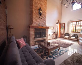 Pousada Suiça Mineira - Monte Verde - סלון