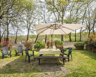 Faetino - Gallo - San Miniato - Patio