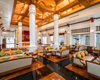 Tawa Ravadee Resort - Si Maha Phot - Lounge