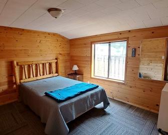 Cottage 3 Is Great For Family , & Fishing On Lake Osakis! - Osakis - Bedroom