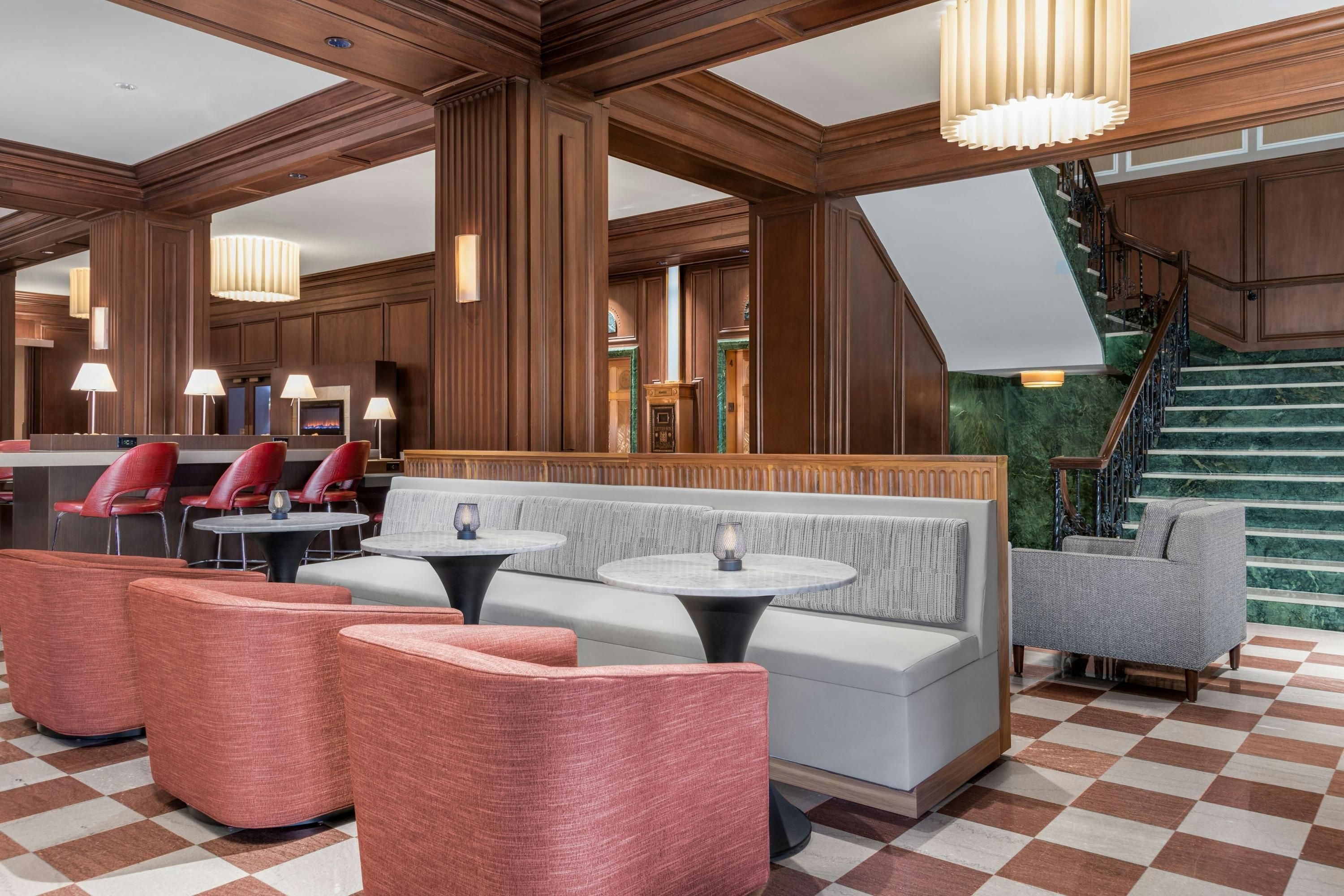 Courtyard by Marriott St. Louis Downtown/Convention Center - סנט לואיס - טרקלין