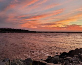 Private Home, Quiet Neighborhood, Pet Friendly. - Cape May Point - Beach