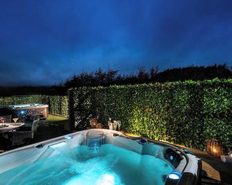 Ballyliffin Townhouse Boutique Hotel - Ballyliffin - Pool