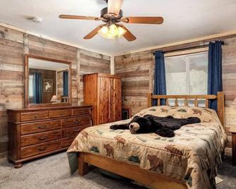 The Lone Pine - Heber-Overgaard - Bedroom