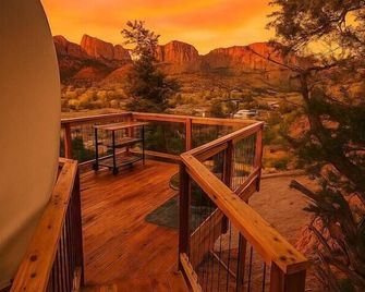 Zion View Camping - Hildale - Balcón