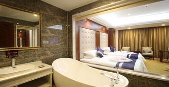 Xiaoxiang Binhu Hotel Yongzhou - Yongzhou - Bedroom