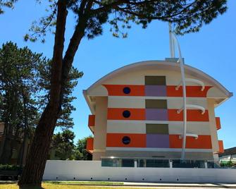 Residence Silver Sail - Bibione - Gebäude