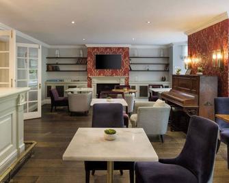 New Bath Hotel & Spa - מטלוק - טרקלין