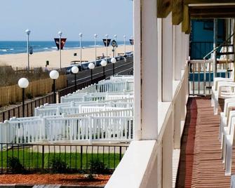 Seabonay Oceanfront Motel - Ocean City - Balkon