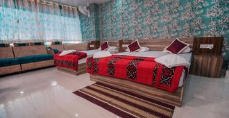 Gkm Grand Hotel - Port Blair - Bedroom