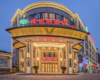 Vienna Hotel Jiangsu Taizhou Wanda - Taizhou - Gebäude