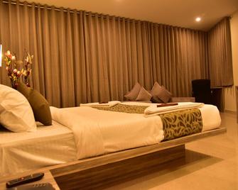 Le Oak Inn - Mysore