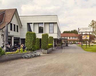 Van Der Valk Hotel Dennenhof - Brasschaat - Building