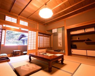 Koyasan Shukubo Ryusenin - Kōya