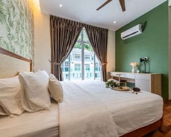 La Ferringhi Villa - Balinese Collection, by Alv - Penang - Schlafzimmer