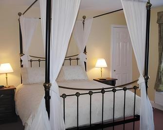 The Blacksmiths Arms - Lewes - Bedroom