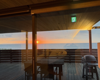 Soukyu/ Ocean View apartment/ Max 4ppl #TB1 - Yonago - Balkon