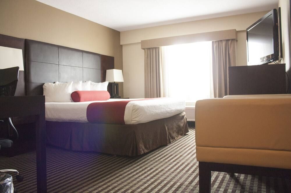 Comfort Inn and Suites Copley Akron