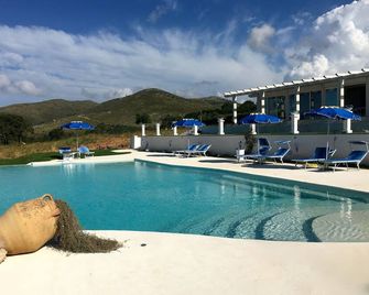 Casamediterranea - Itri - Piscina