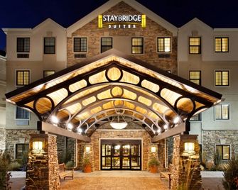Staybridge Suites EAU Claire - Altoona By IHG - Altoona - Building
