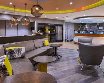 SpringHill Suites by Marriott Temecula Valley Wine Country - Temecula - Resepsjon