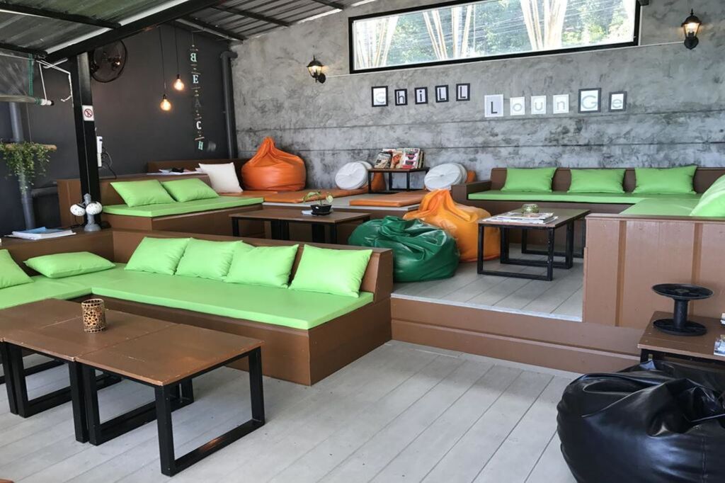 Chill Inn Lamai Hostel & Beach Cafe - קו סאמוי - טרקלין