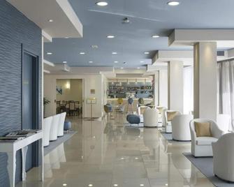 Grand Hotel Pietra Ligure - Pietra Ligure - Ingresso