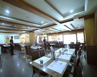 Hotel Slv Grand - Tirupati - Restaurante