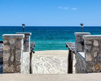 Beautiful Beach House Right on the Sea of Cortez - Buenavista - Playa