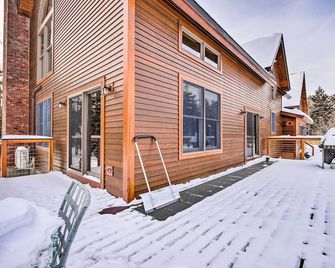 Secluded Vermont Retreat Outdoor Pool An - Stratton - Building