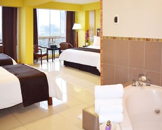 Gran Mundo Hotel & Suites - לימה