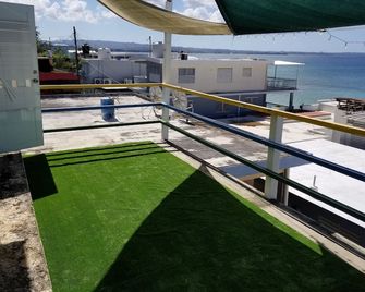 A-2 Casa de Playa apartment with Seaview - Aguadilla - Balcony