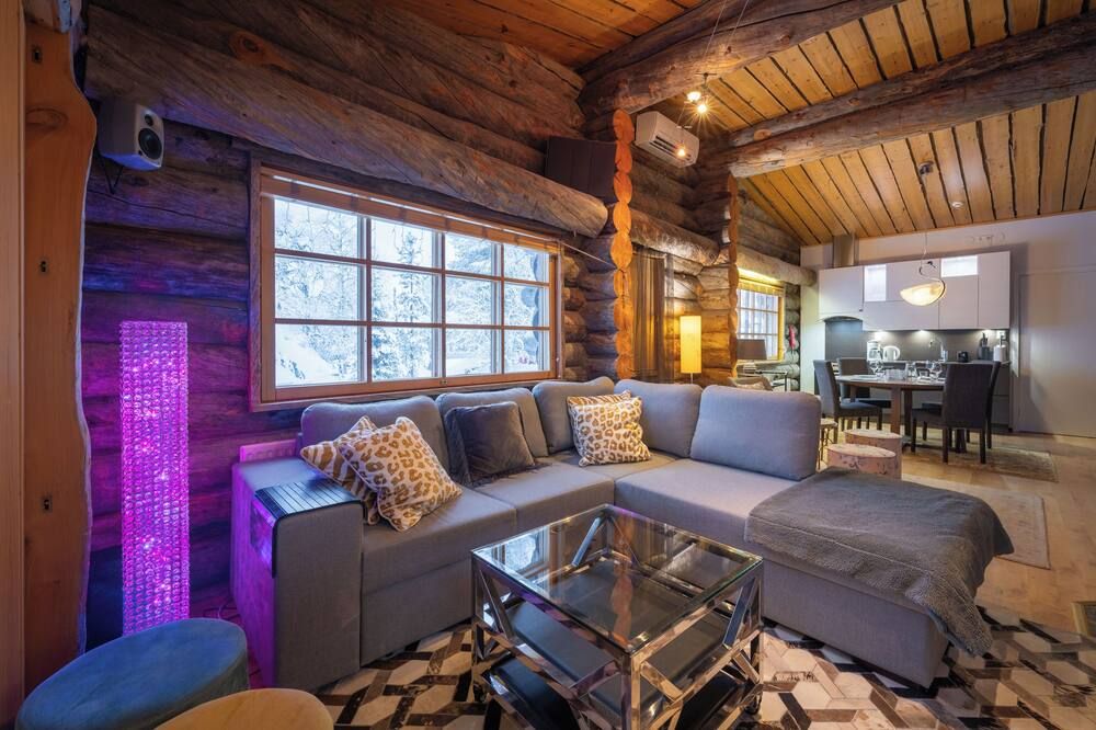 Kuukkeli Log Houses Teerenpesä - Superior Suite A49 - Сааріселькя